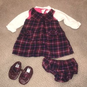Plaid jumper with top and shoes